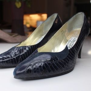 Black Leather Medium Height Bally Heels